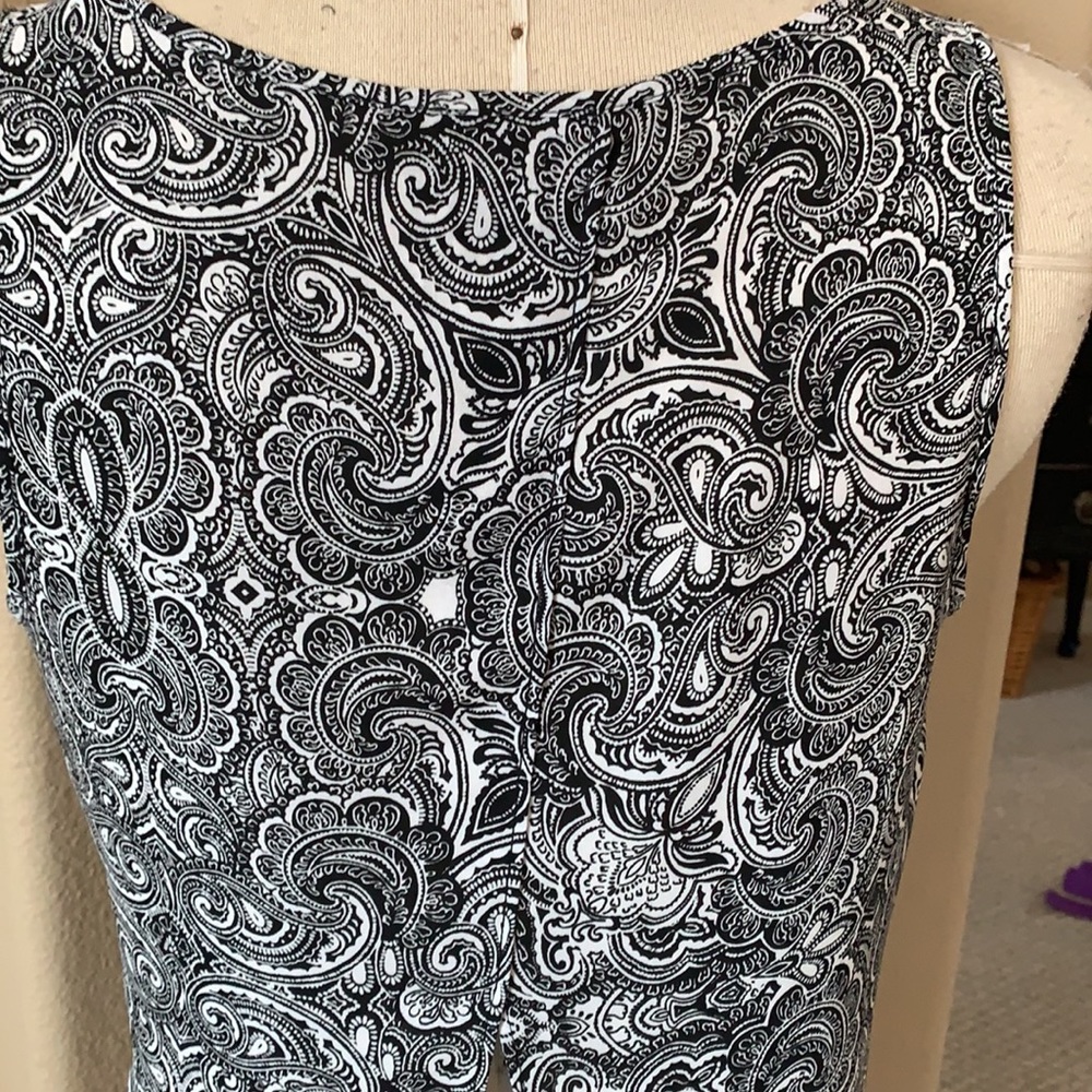 Express Split Back Tank - image 3